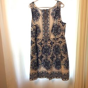 TALBOTS Greek scroll blue/white dress pockets 20WP